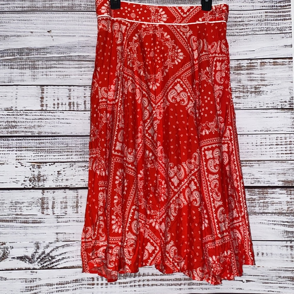 NWT ModCloth red bandanna paisley A-line skirt with packets size large - Picture 2 of 5